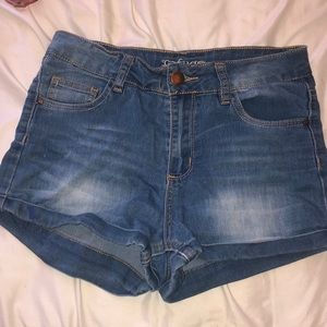 REFUGE HIGH WAISTED SHORTS